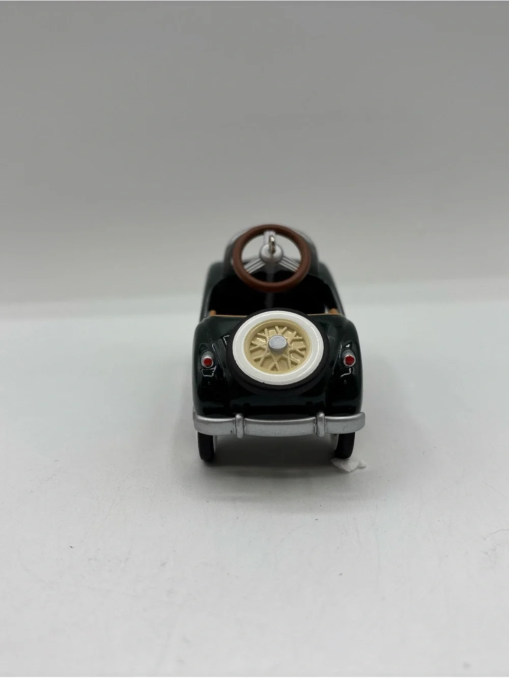 Hallmark Keepsake Ornament 2003 Vintage 1949 Gilliam Sport 10th In The Series